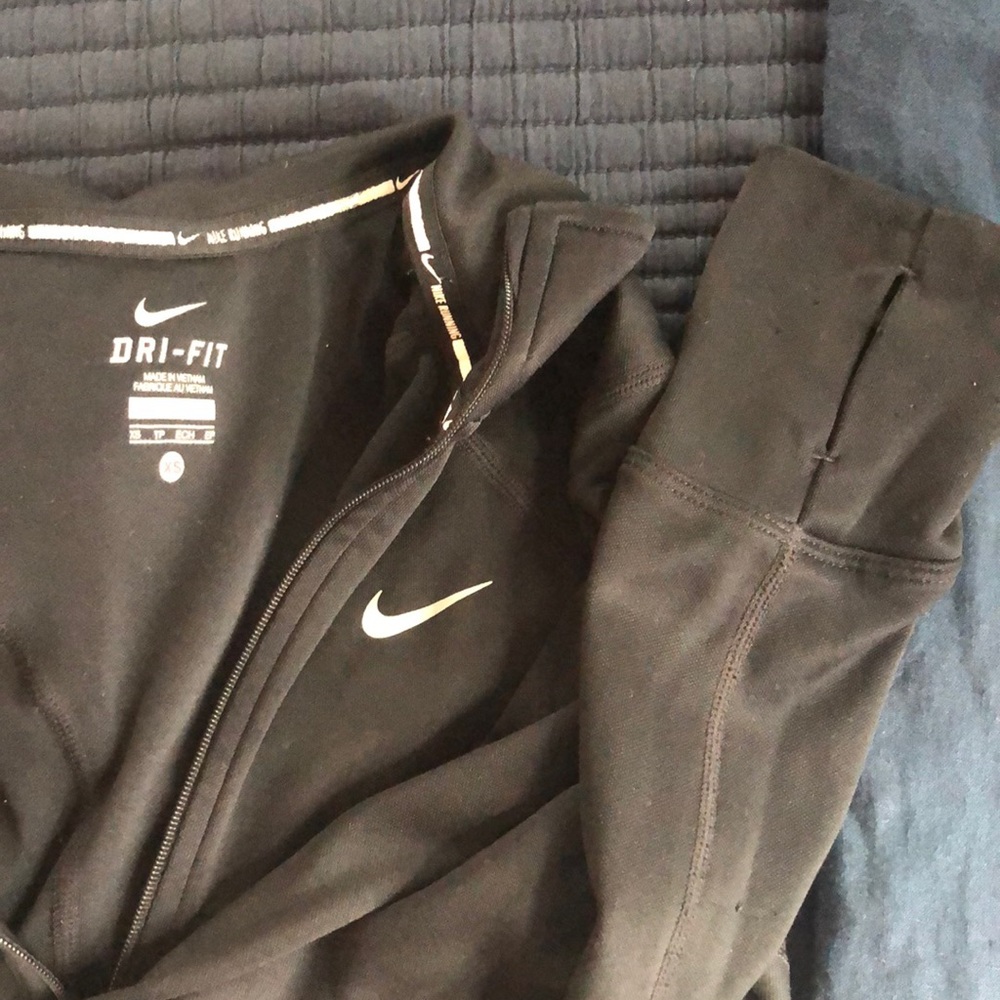 Nike Dri Fit quarter zip running sweatshirt XS